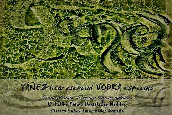 vodka Yáñez licor esencial vodka especias decantador